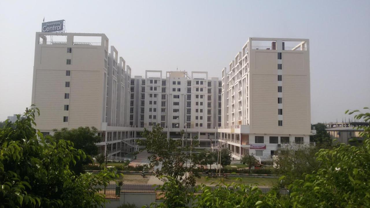 Starlit Suites Neemrana Exterior photo