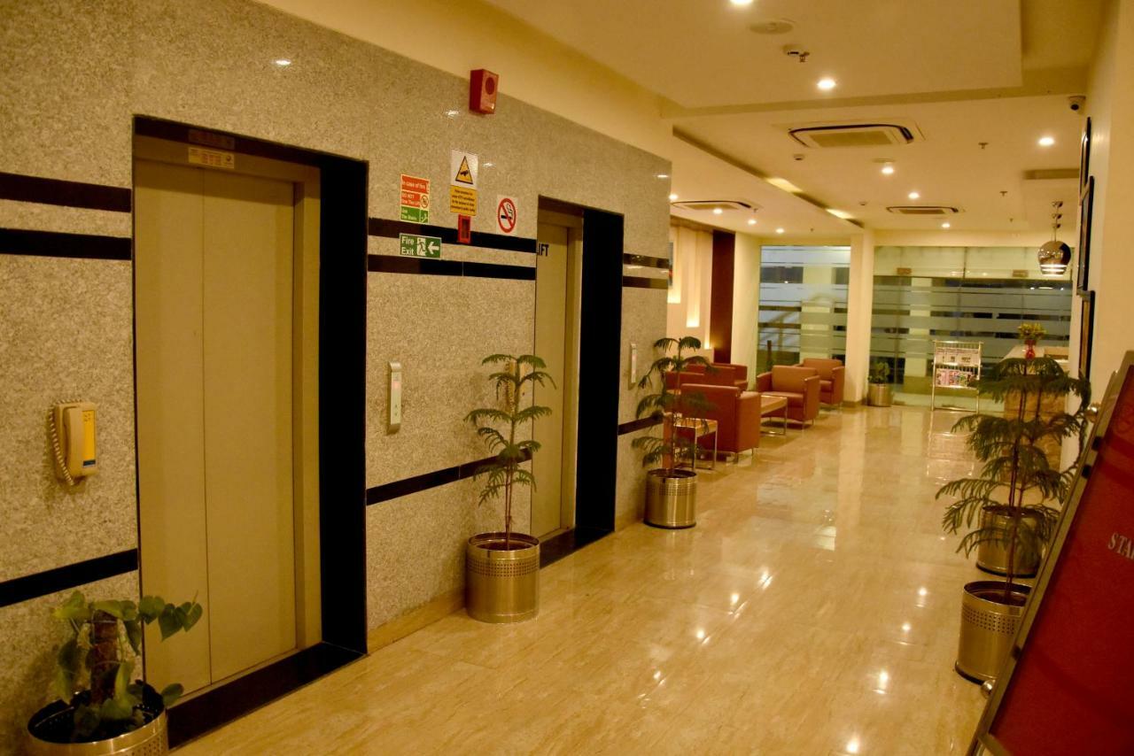 Starlit Suites Neemrana Exterior photo
