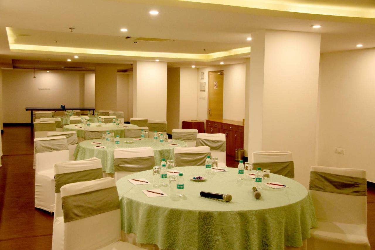 Starlit Suites Neemrana Exterior photo