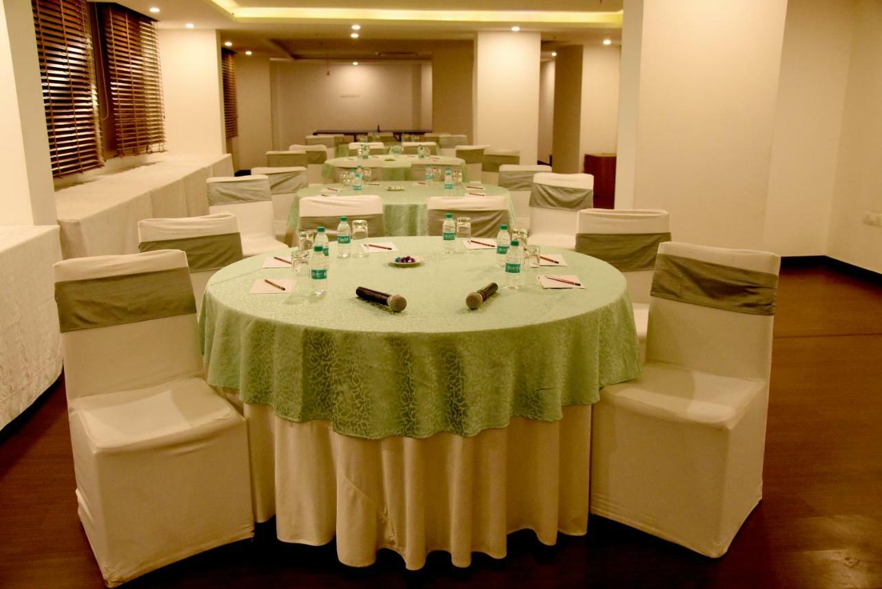 Starlit Suites Neemrana Exterior photo